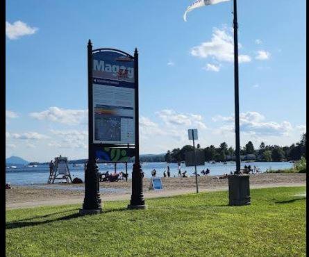 Le Paréo Club Azur Plage Memphrémagog Bagian luar foto