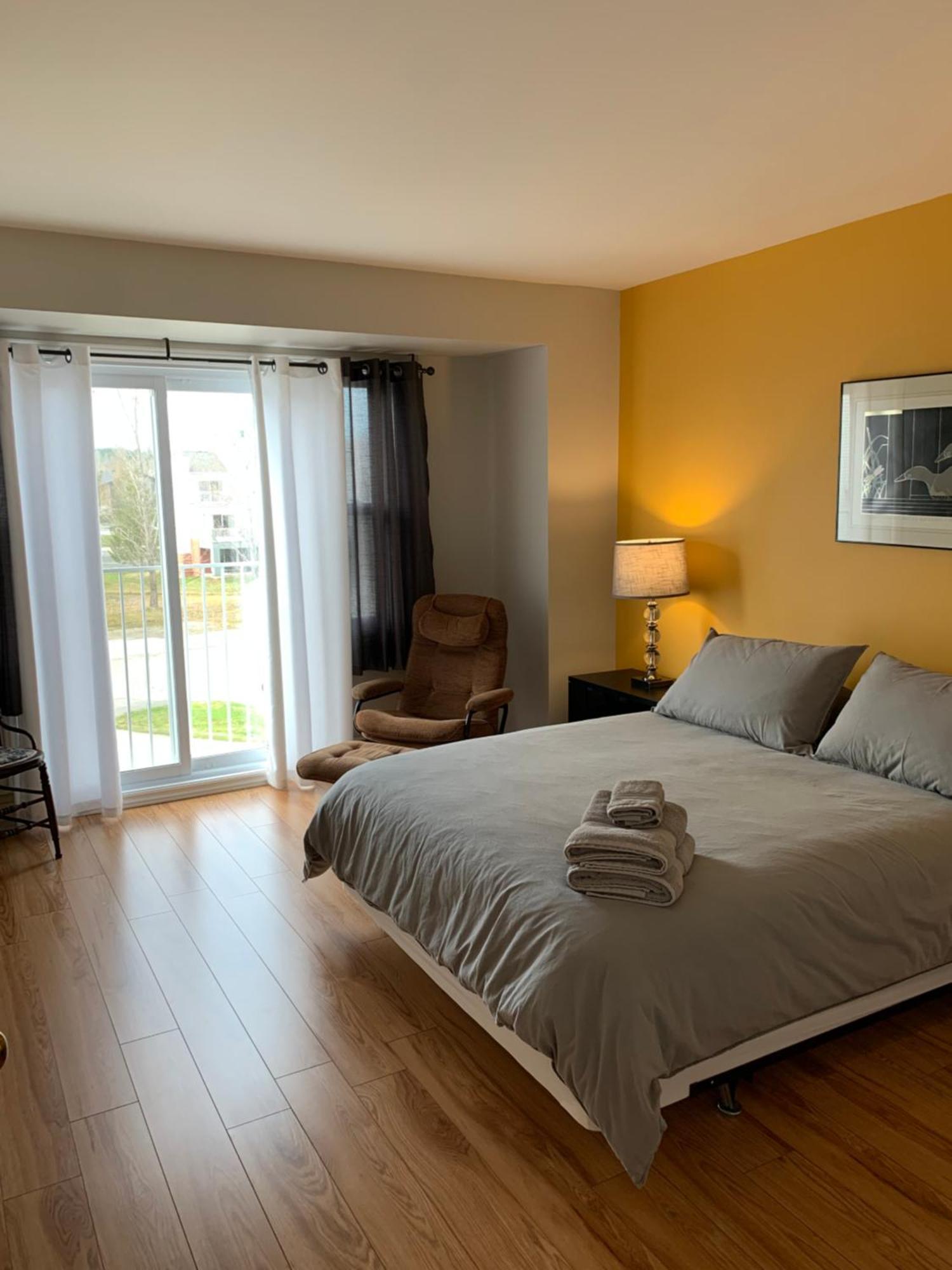 Le Paréo Club Azur Plage Memphrémagog Bagian luar foto
